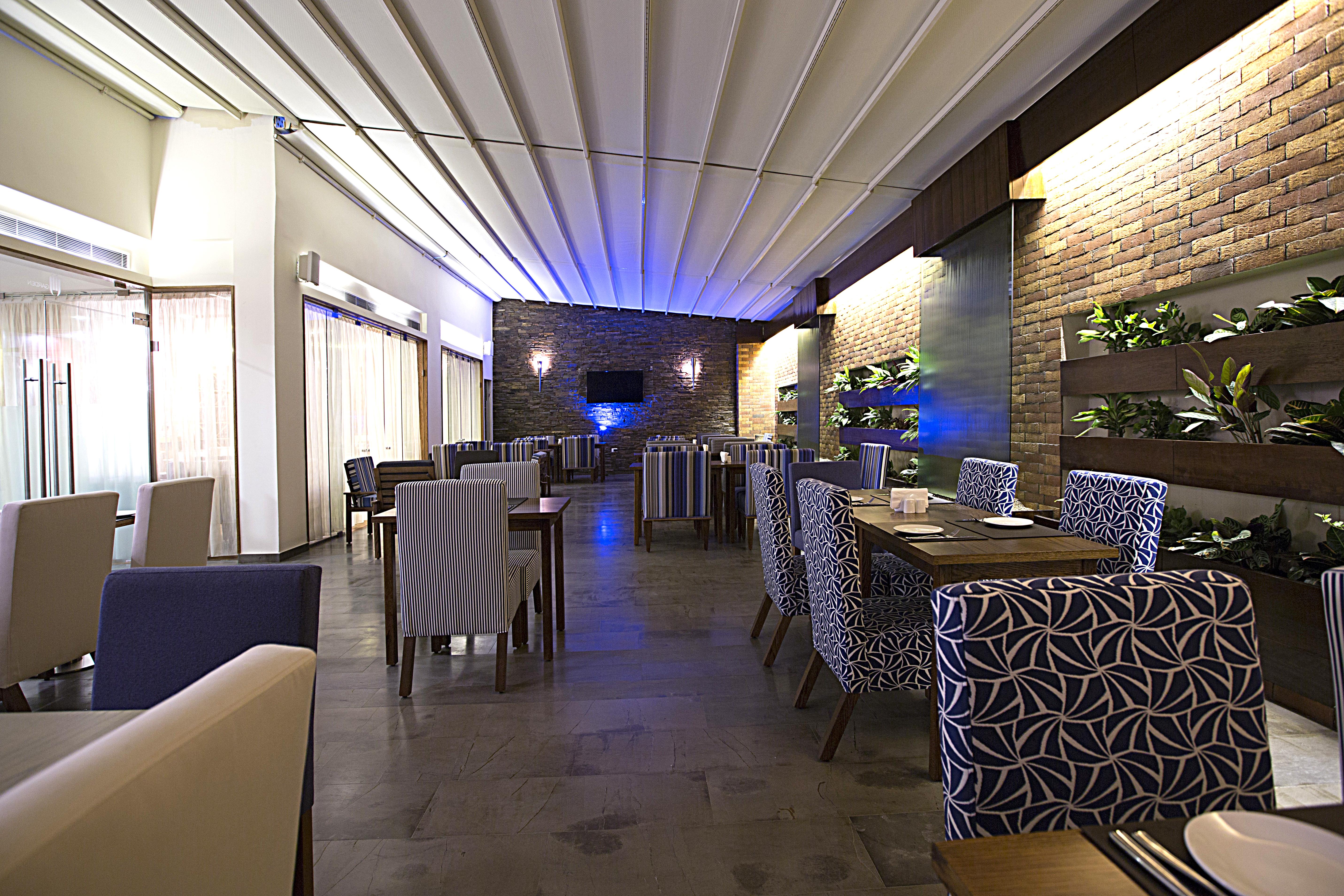The J Hotel & Spa Beirut Exterior photo