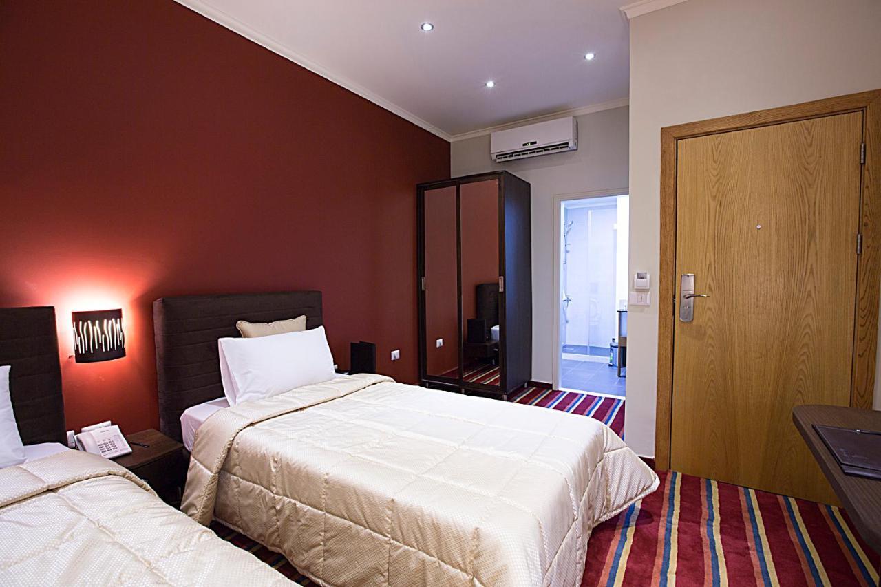 The J Hotel & Spa Beirut Exterior photo